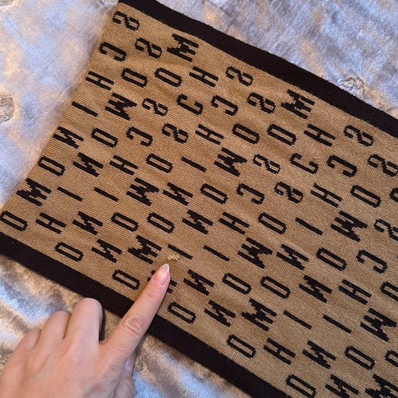 Moschino hat & scarf (beige & brown) Material - wool/cotton blend - Picture 7 of 9